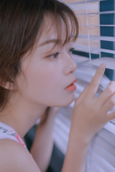 撞鬼电影在线观看